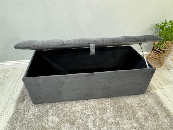 Blanket Box - Image 3
